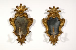 Coppia di specchiere barocche a ventola in legno intagliato e dorato, Torino, prima metà del XVIII secolo